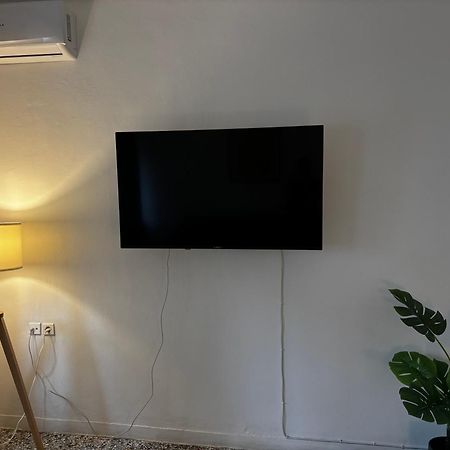 Sunchaser Apartments Игуменица Екстериор снимка