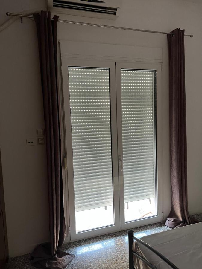Sunchaser Apartments Игуменица Екстериор снимка