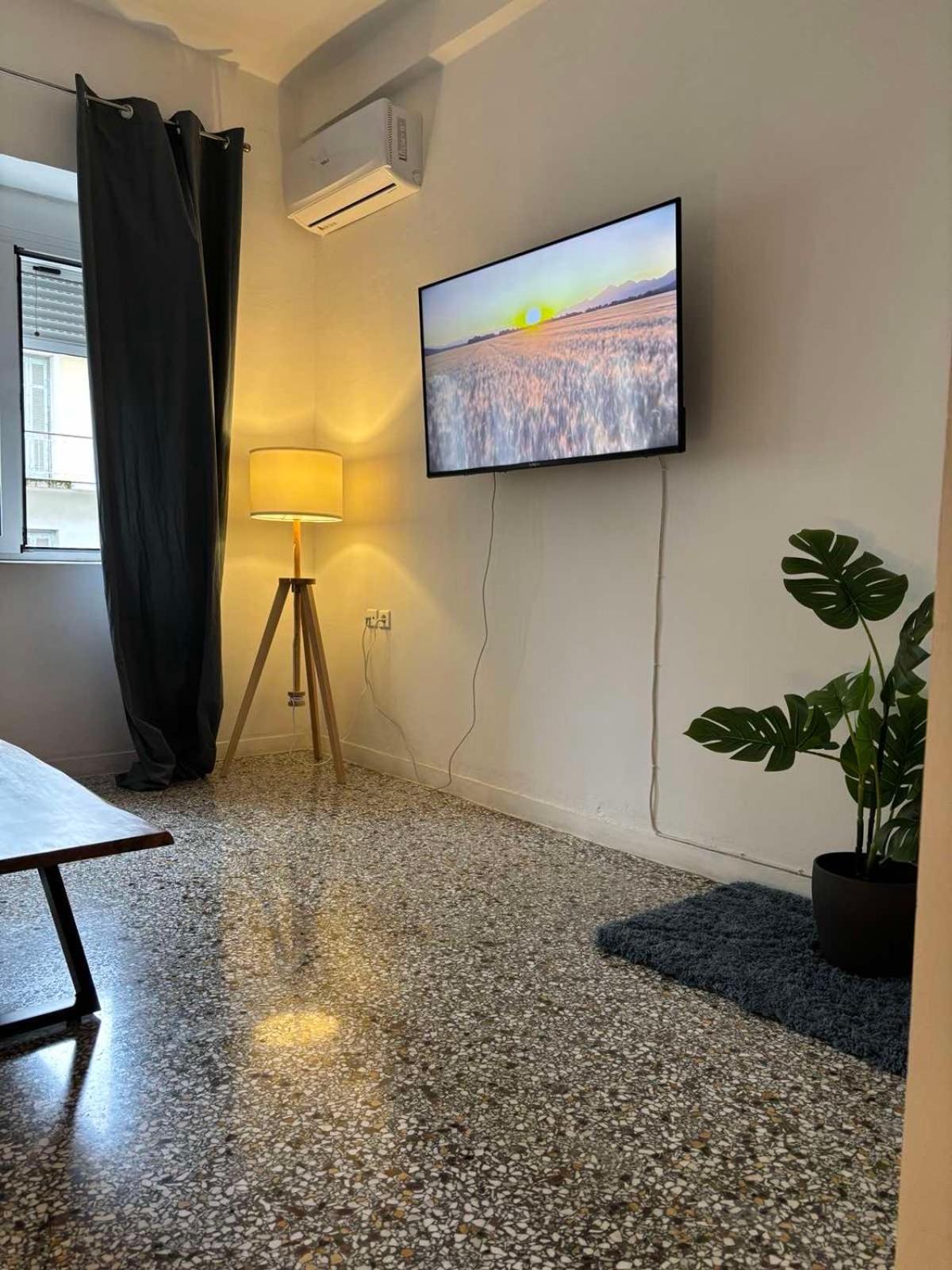 Sunchaser Apartments Игуменица Екстериор снимка